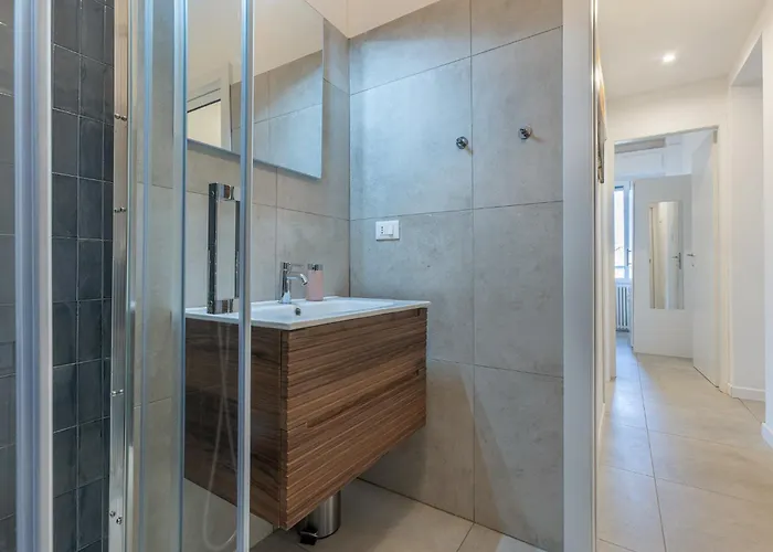 Guesthost - Charm - 200m From Station شقة *